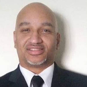 Meet your Posher, Derrick